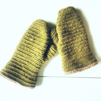 Naalbinding women's gloves. 100% Woolen mittens. Viking mittens