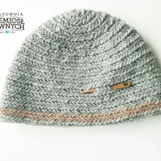 Naalbinding hat 54-57cm.Check this unique, natural grey wool.